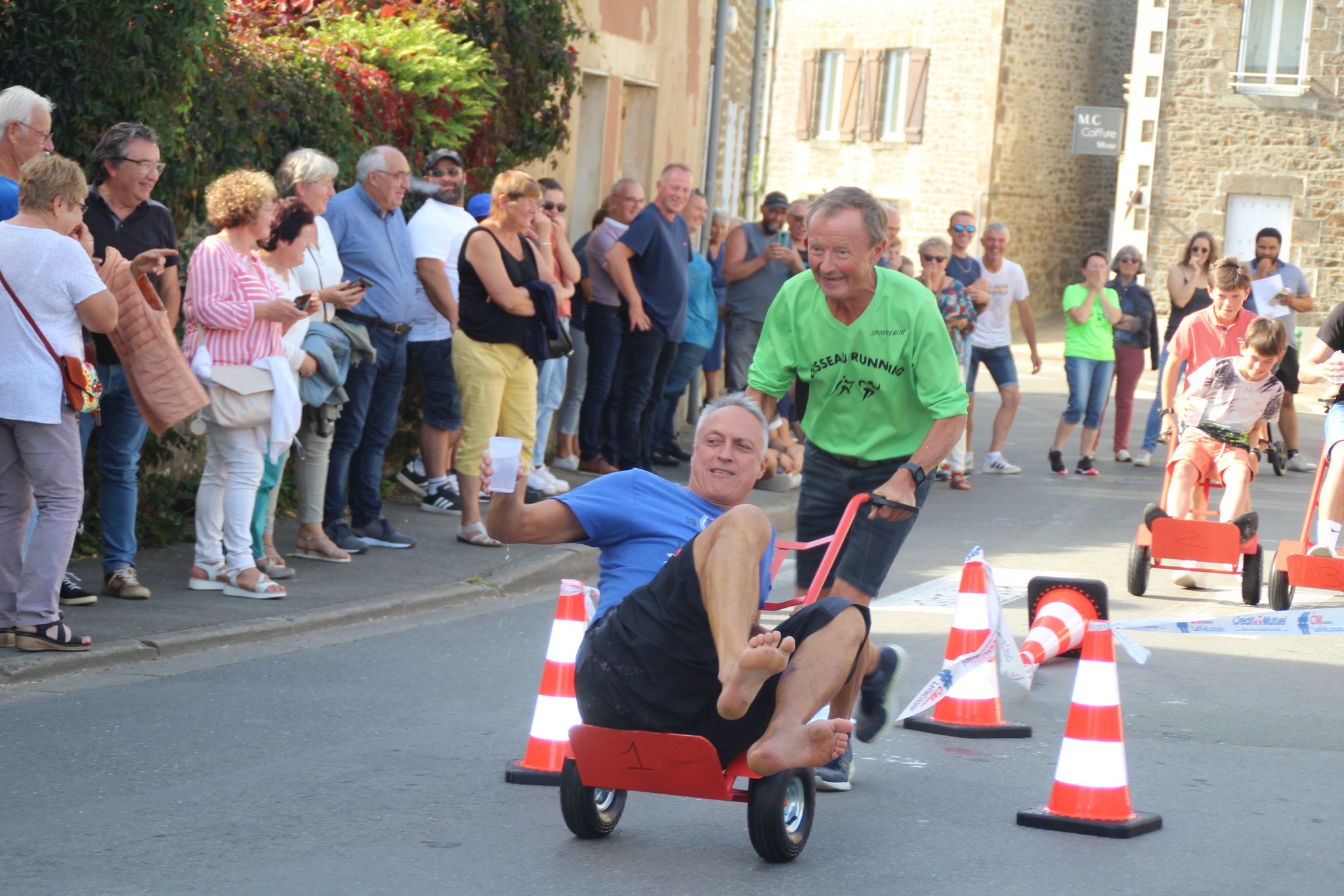 Comité des fêtes pour encore plus de folie